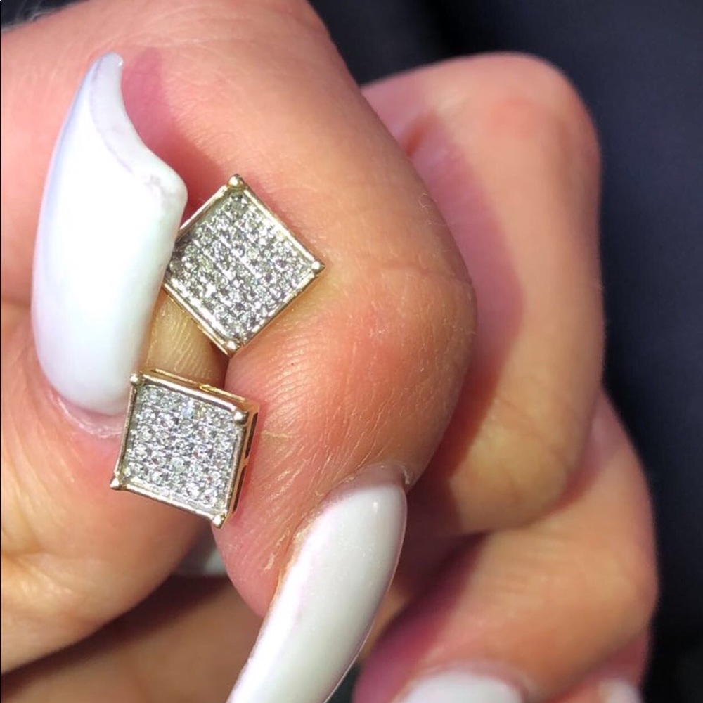 Square 10k solid gold earrings